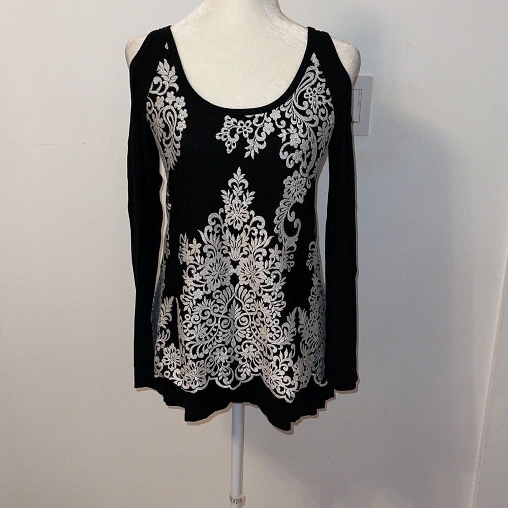 Karen Kane black blouse stretchy size XS